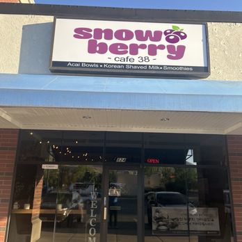 Snowberry Cafe 38 - Asian Fusion Near Me - Orem, Utah