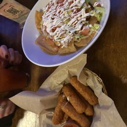 Nachos, Mozzarella Sticks