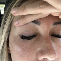 Raw Beauty Lounge - Yes, that's a lash fan glued to my skin immediately after a volume fill that looked nothing like a volume fill