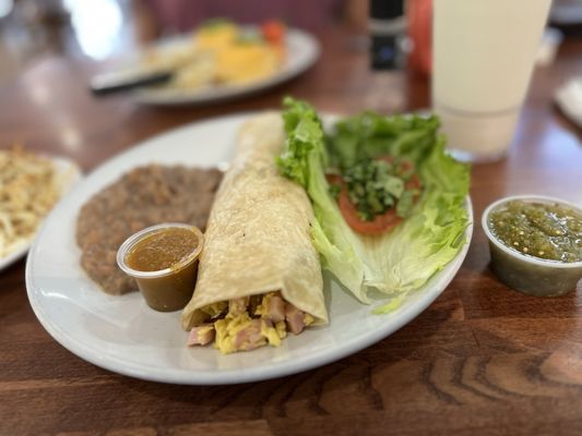 Yummies Bistro by null