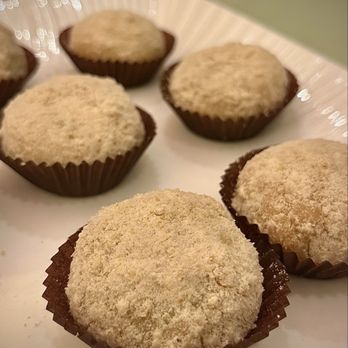 利苑 - Black sesame mochi @LeiGarden (Times Square, HK) - Cantonese Near Me - Hong Kong, HK 利苑 - Black sesame mochi @LeiGarden (Times Square, HK) - Cantonese Near Me - Hong Kong, HK