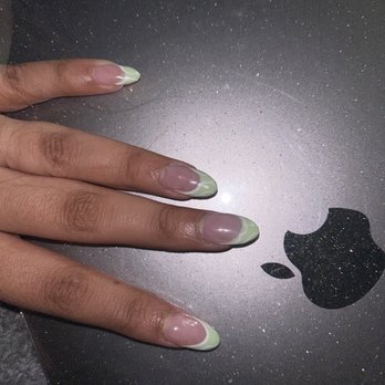Queen's Nails & Spa - Nail Salons Near Me - Chino, California Queen's Nails & Spa - Nail Salons Near Me - Chino, California
