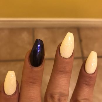 A Nail & Spa - Nail Salons Near Me - Burbank, California