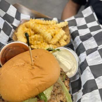 Al’s Burger Shack - Turkey Burger - Burgers Near Me - Summerville, South Carolina Al’s Burger Shack - Turkey Burger - Burgers Near Me - Summerville, South Carolina