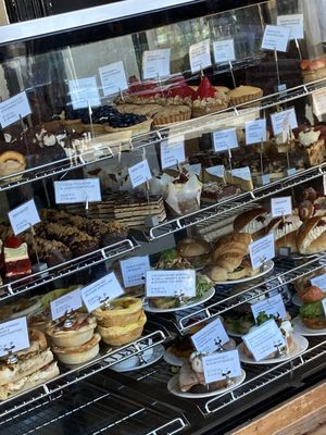 Jackman & McRoss by null