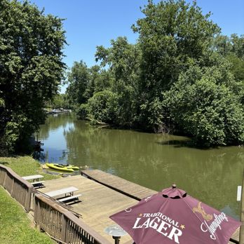 Cunningham's Creekside - Harrods Creek - American Near Me - Prospect, Kentucky