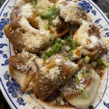Liu's Shanghai - Fried Wontons w/ Peanut Sauce!!! Delicious - Shanghainese Near Me - Brooklyn, New York Liu's Shanghai - Fried Wontons w/ Peanut Sauce!!! Delicious - Shanghainese Near Me - Brooklyn, New York