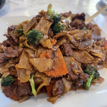 Phang Roy - Pad See Ew - Thai Near Me - Azusa, California Phang Roy - Pad See Ew - Thai Near Me - Azusa, California