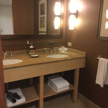 Hyatt Lodge Oak Brook Chicago - Hotels Near Me - Oak Brook, Illinois