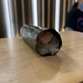 Temakase Hand Roll Bar - 2nd Ave - Yellowtail Roll - Sushi Bars Near Me - New York, New York