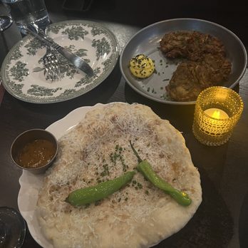 Monarch & Lion - Chili cheese naan, Bhaji - British Near Me - Chicago, Illinois Monarch & Lion - Chili cheese naan, Bhaji - British Near Me - Chicago, Illinois