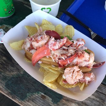 Five Islands Lobster - Big boy lobster roll and chowder - Seafood Near Me - Georgetown, Maine