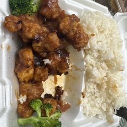 General Tso's Chicken Combo Dinner, very disappointed chicken is so dry and the sauce is like gel.