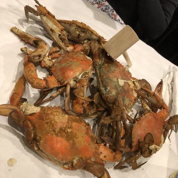 Quarterdeck - Half dozen large crabs - Seafood Near Me - Arlington, Virginia