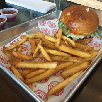 Ballast Point Brewing Long Beach - Jalapeño burger and fries - Breweries Near Me - Long Beach, California Ballast Point Brewing Long Beach - Jalapeño burger and fries - Breweries Near Me - Long Beach, California