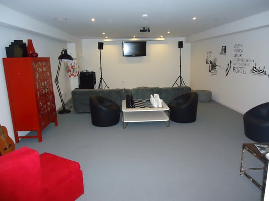 Gallery Hostel Porto | GH Group Porto | Accommodation in Porto Art District | GH Restaurant & Cocktail Bar | Events by null
