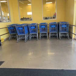 Goodwill - Plymouth - Clean entrance with happy colors and flooded with lights through multiple windows