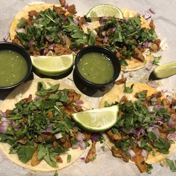Oscar's Pub - tacos and guacamole - Pubs Near Me - Fort Worth, Texas Oscar's Pub - tacos and guacamole - Pubs Near Me - Fort Worth, Texas