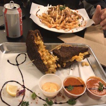 Grilled Cheese Gallery - Delicious food! - Ice Cream & Frozen Yogurt Near Me - St. Augustine, Florida