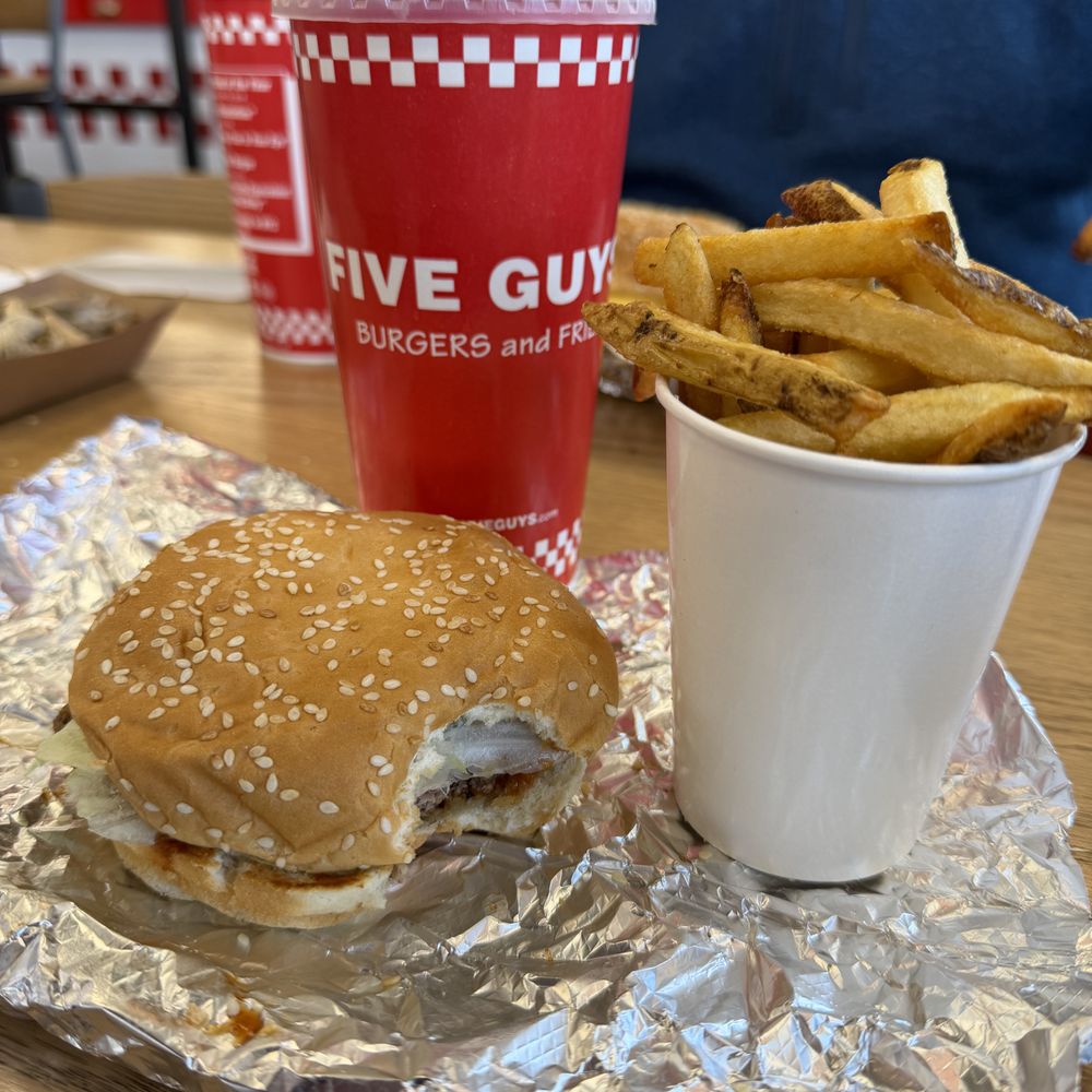 Five Guys - Fast Food Near Me - Hamilton, Ohio Five Guys - Fast Food Near Me - Hamilton, Ohio
