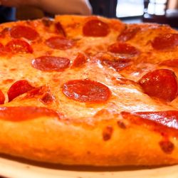 Tutto Italiano - Pepperoni Pizza