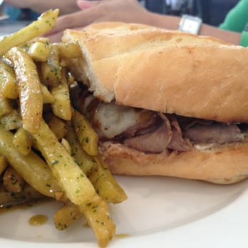 Cafe Julia - French Dip - Cafes Near Me - Honolulu, Hawaii