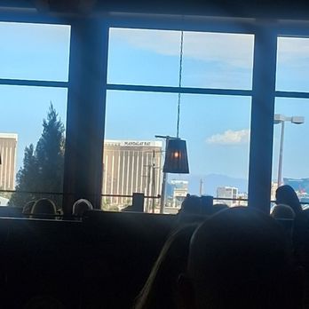 Lazy Dog - New American Near Me - Las Vegas, Nevada
