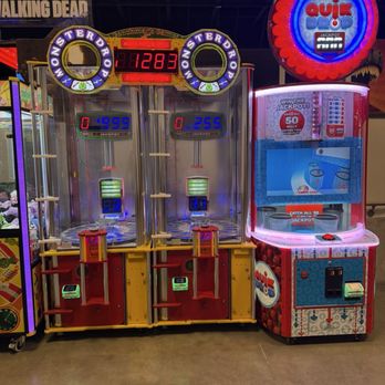 Bullwinkle's Upland - Games to play - Axe Throwing Near Me - Upland, California Bullwinkle's Upland - Games to play - Axe Throwing Near Me - Upland, California