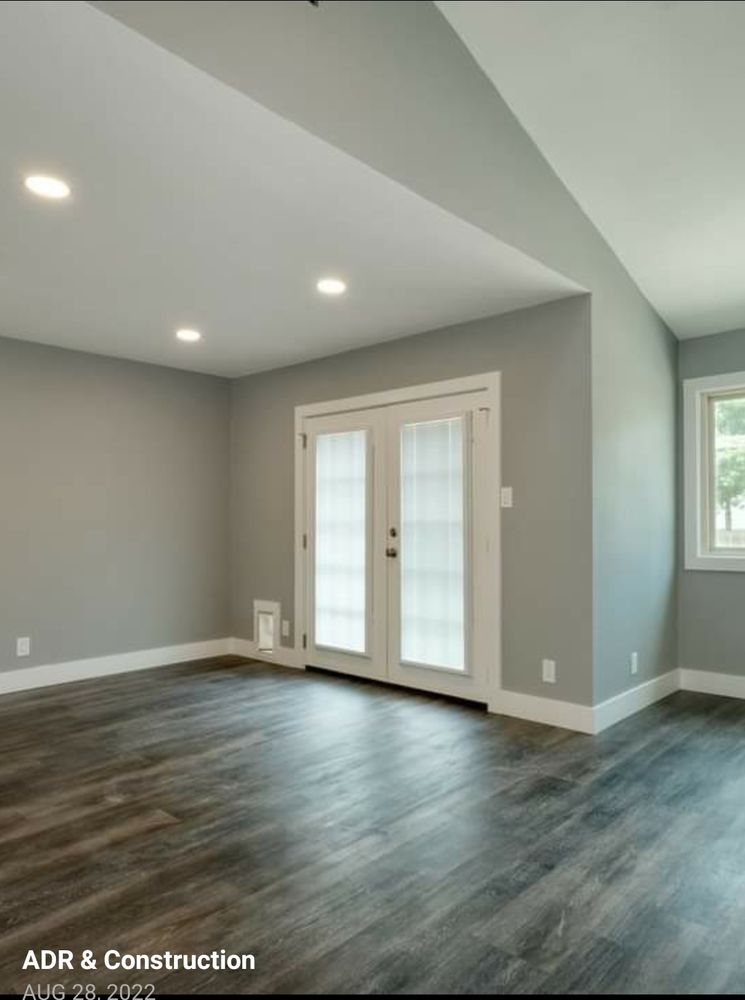 Slide of Advanced Construction and Remodeling