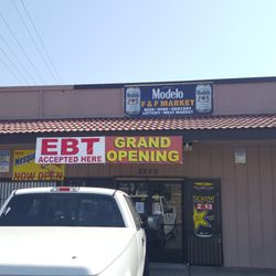 F & F Market - New market. Good customer service ice cold beer cold liquor cold sodas fresh produce fresh meat chips grocery whatever you can think of