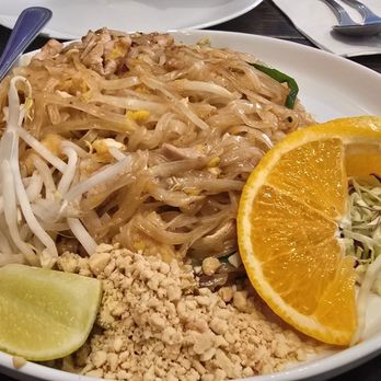 Yada Thai Cuisine - Pad Thai Noodles: Mix the noodle, vegetable, & crushed peanuts together - then squeeze lime over fluffed up noodles. - Thai Near Me - Fair Oaks, California Yada Thai Cuisine - Pad Thai Noodles: Mix the noodle, vegetable, & crushed peanuts together - then squeeze lime over fluffed up noodles. - Thai Near Me - Fair Oaks, California