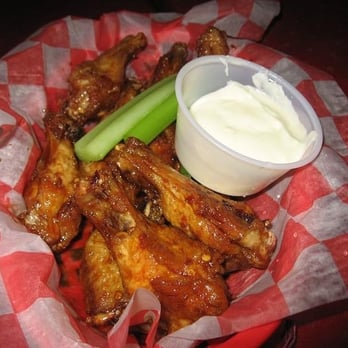 Buffalo Wing Factory - Spicy! (photographed by Dave H) - Chicken Wings Near Me - Fairfax, Virginia