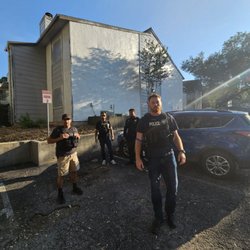 SAPD - Everyone fits the description
