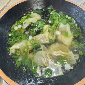 Fan's Asian Corner - Wonton soup - Bubble Tea Near Me - St Peters, Missouri Fan's Asian Corner - Wonton soup - Bubble Tea Near Me - St Peters, Missouri