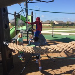 Apple Valley Park - SPIDER-MAN COMES HERE!!!!