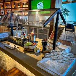 Cocktail station