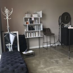 Front waiting area