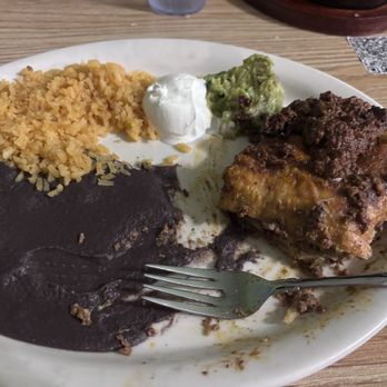 Los Agaves Mexican Grill & Bar - Chimmi with chili con carne, black beans, rice - Mexican Near Me - Rice, Texas Los Agaves Mexican Grill & Bar - Chimmi with chili con carne, black beans, rice - Mexican Near Me - Rice, Texas