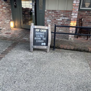 Hop Creek - Courtyard - Gastropubs Near Me - Napa, California Hop Creek - Courtyard - Gastropubs Near Me - Napa, California