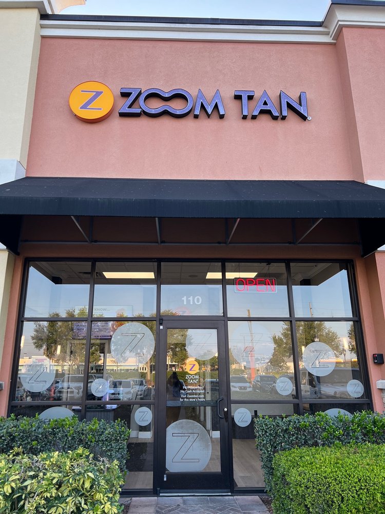 ZOOM TAN TANNING SALON Updated September 2024 23 Reviews 1821 Bruce B Downs Blvd, Wesley