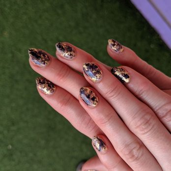Cute Nail Studio - Foil kitten claws by Haley - Nail Salons Near Me - Austin, Texas Cute Nail Studio - Foil kitten claws by Haley - Nail Salons Near Me - Austin, Texas