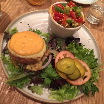 Fresh On Front - Beyond cheeseburger - Vegan Near Me - Toronto, Ontario
