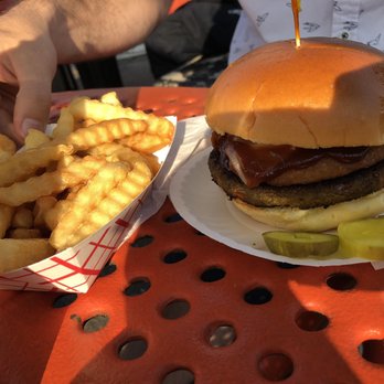 Stewart's Root Beer Drive-In - Burgers Near Me - Matawan, New Jersey