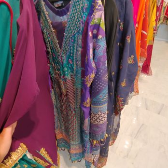 Zari Couture - Women's Clothing Near Me - Chantilly, Virginia