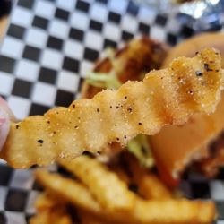 Coaches Box - Delicious seasoned fries