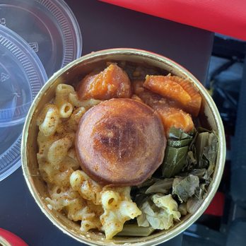 Bentley Bowl - Bentley Signature Bowl (All Star - The Medium Bowl) - Soul Food Near Me - Bakersfield, California