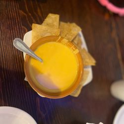 Mestizos - Chile con Queso