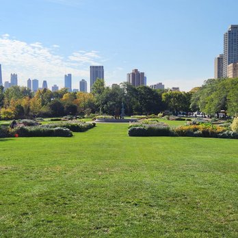 Lincoln Park Conservatory - Parks Near Me - Chicago, Illinois