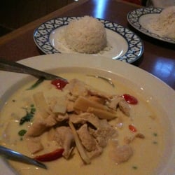 Tasty Thai - Green curry with rice