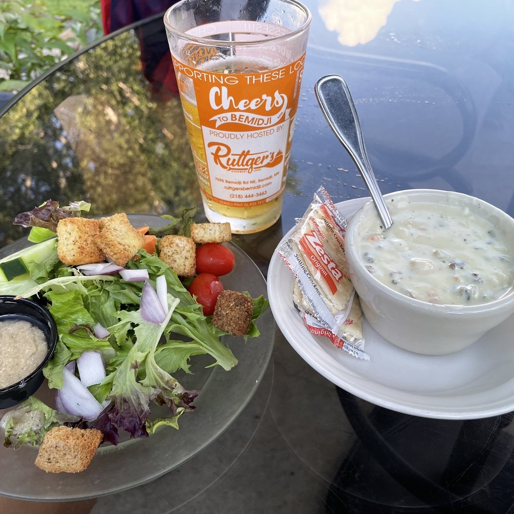 Ruttger's Lakeside Dining - How salad and wild race shoot - American Near Me - Bemidji, Minnesota